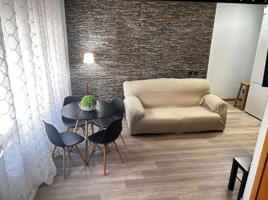 Apartamento Amueblado En El Centro De Madrid Exterior foto